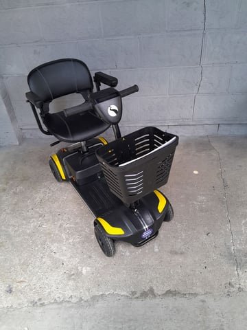 rascal velumili is a lightweight, portable mobility scooter rascal velumili is a lightweight, portable mobility scooter