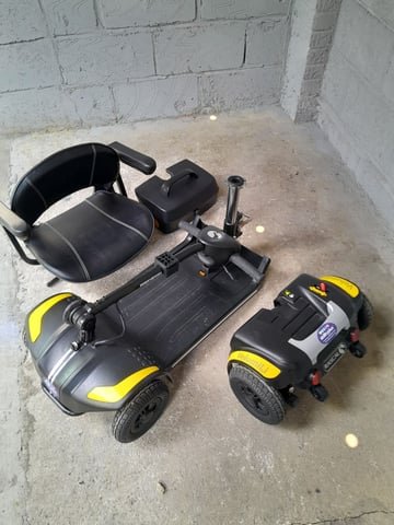 rascal velumili is a lightweight, portable mobility scooter rascal velumili is a lightweight, portable mobility scooter