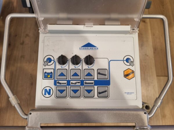 stiegelmeyer avanta pi bv 3 section electric hospital bed #28