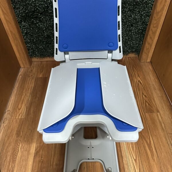 Drive Medical 477150312 Whisper Bath Lift Chair, Blue. - Image 4