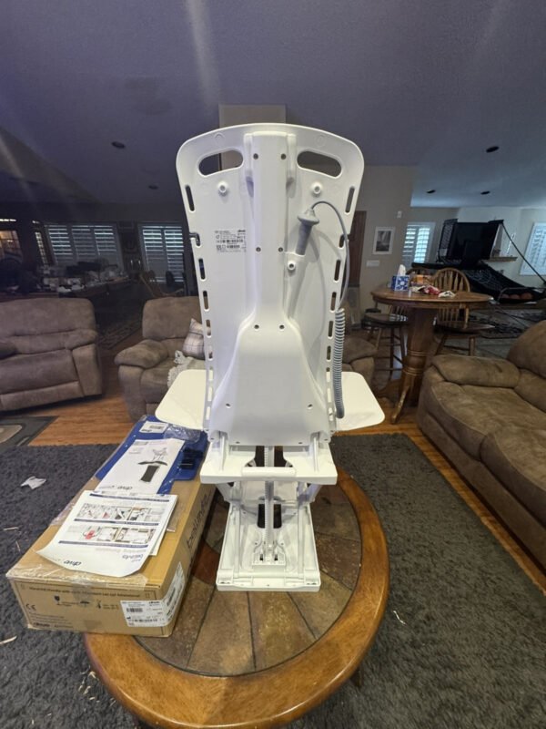 drive medical 477150312 whisper bath lift chair