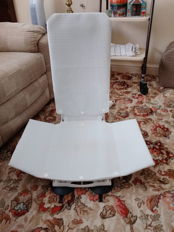 aquatec orca white reclining bath lift with rechargeable remote control