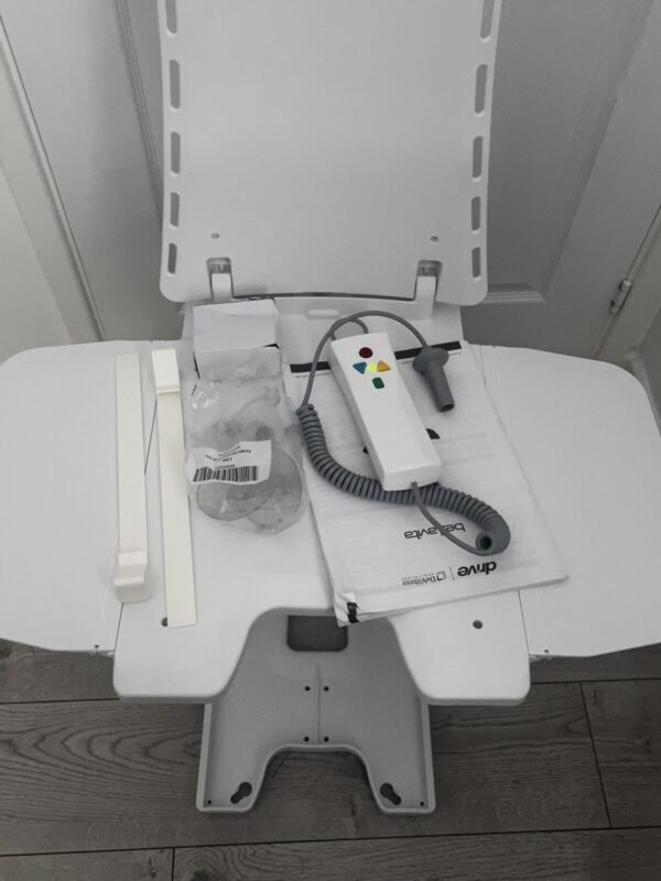 bella vita 470100312 reclining bathlift