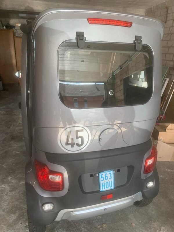 e cabin scooter, vehicle elazzy premium c45