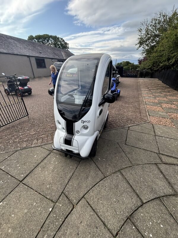 eco cabin mobility scooter signature edition