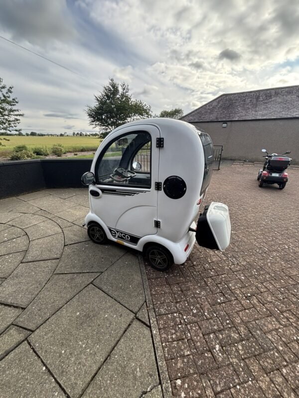 eco cabin mobility scooter signature edition