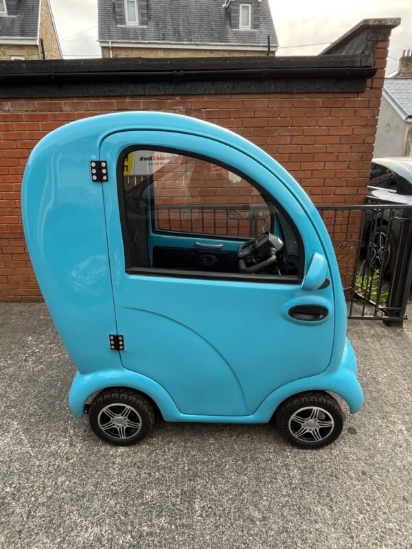 SCOOTERPAC CABIN CAR MK2 MOBILITY SCOOTER - Image 3