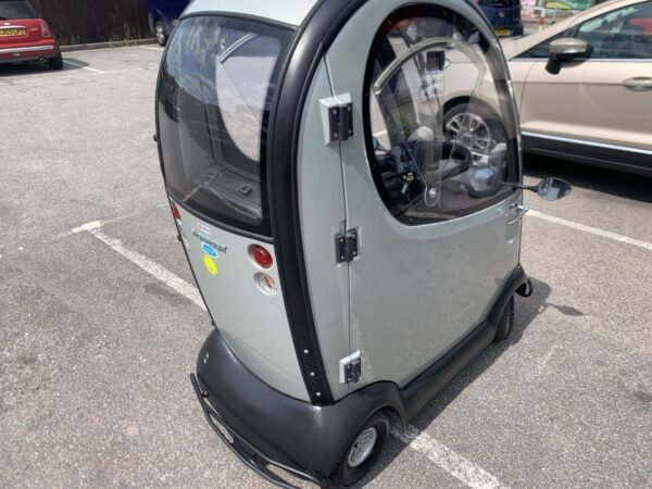 go go elite traveller cabin mobility scooter