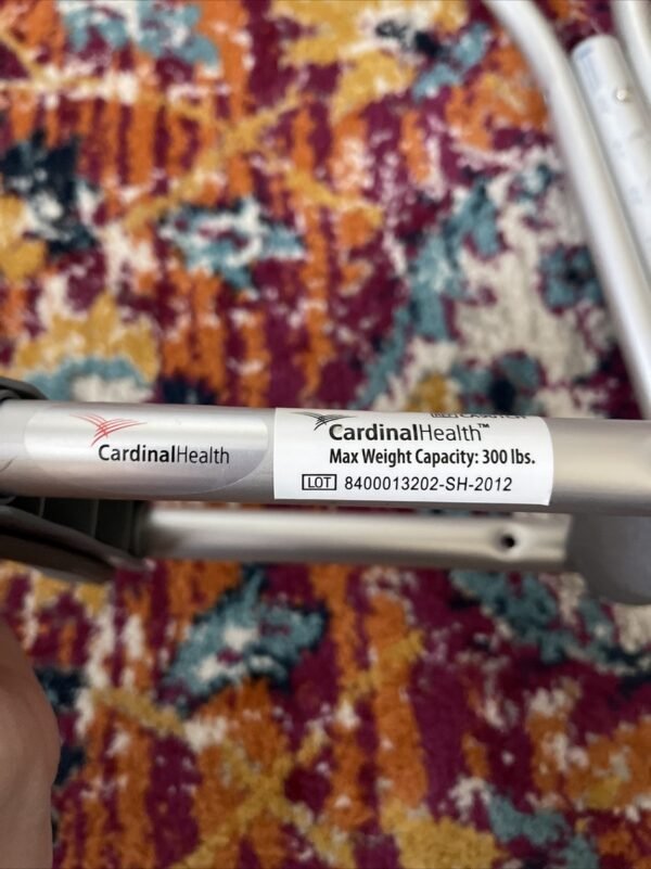cardinal health aluminum pediatric xs underarm crutches 4' to 4' 6" user ht.
