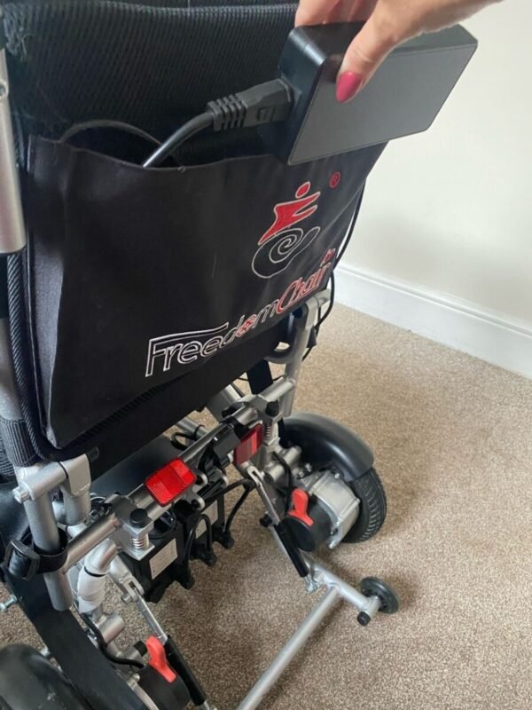 freedom a06 folding electric wheelchair