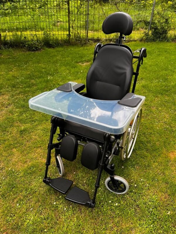 The Breezy Relax 2 is a tilt-in-space wheelchair - Image 5
