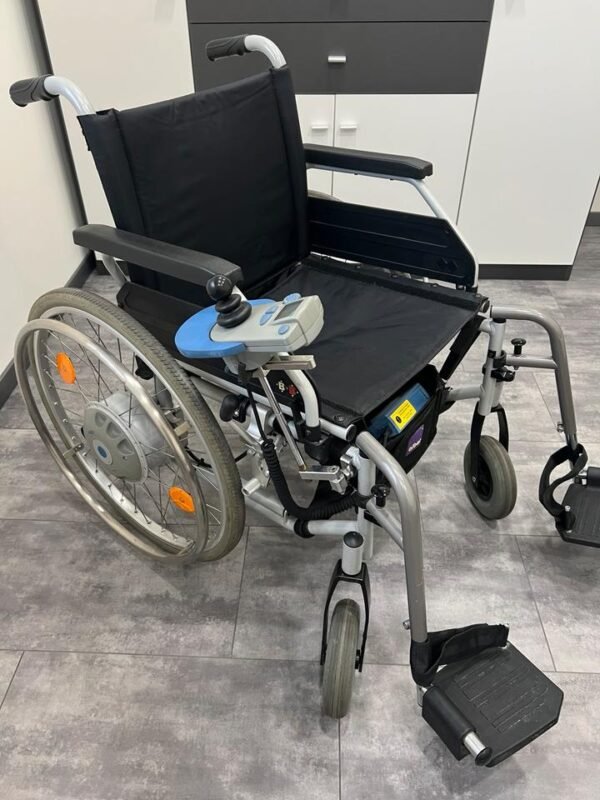 b&b electric wheelchair