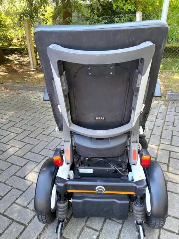 quickie puma 40 powered wheelchair