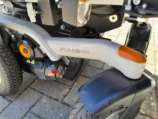 quickie puma 40 powered wheelchair