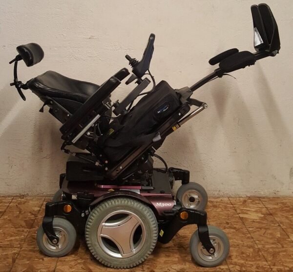 permobil m300 wheelchair with power tilt,recline,legs