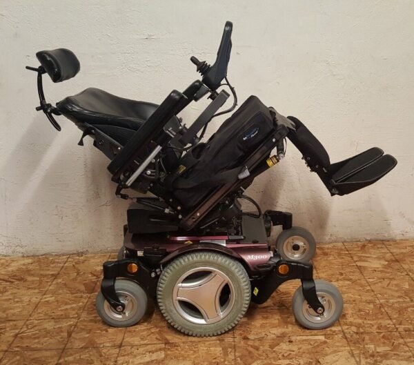 permobil m300 wheelchair with power tilt,recline,legs