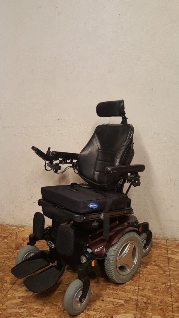 permobil m300 wheelchair with power tilt,recline,legs