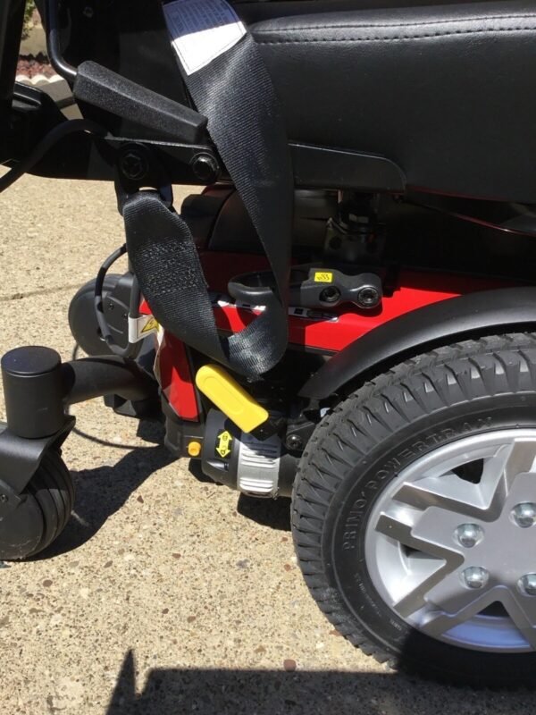 jazzy 600es power wheelchai