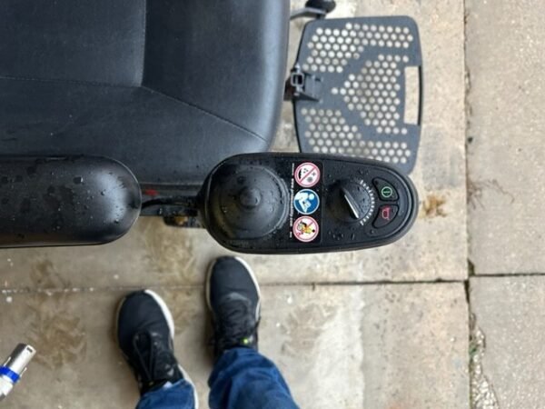 jazzy elite es power wheelchair