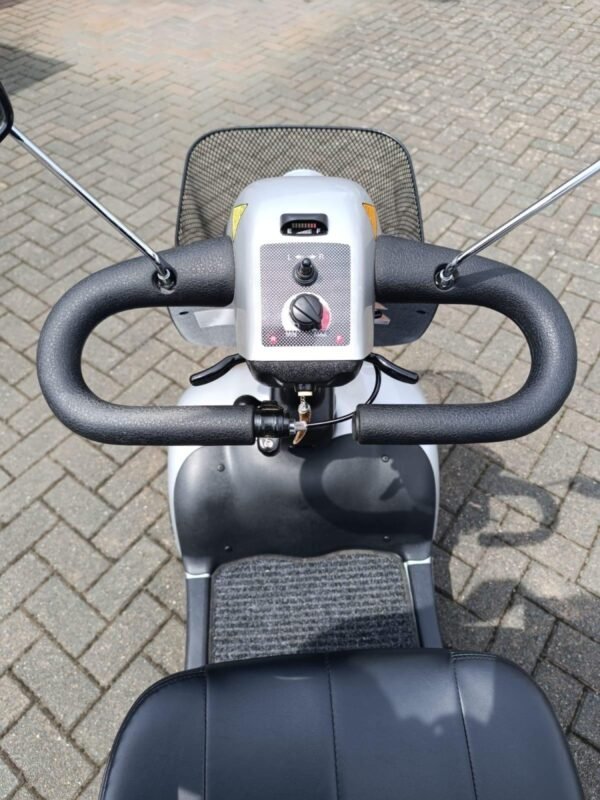 shoprider te 889xls 4x4 mobility scooter
