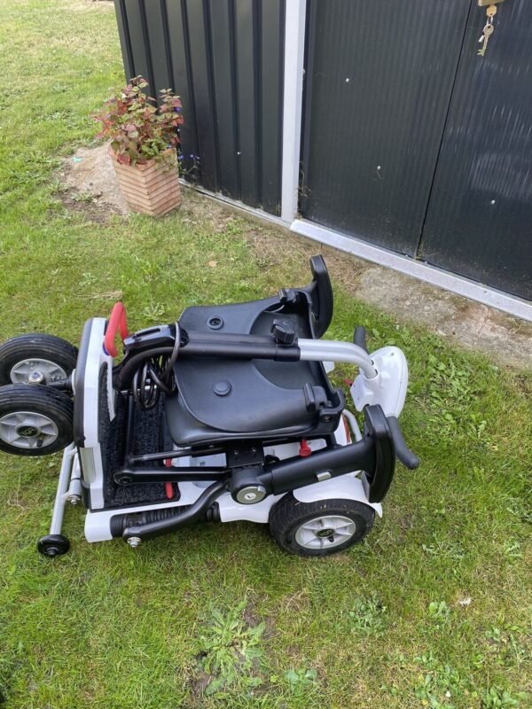 tga minimo folding mobility scooter