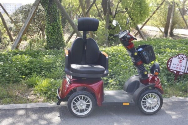 gio tron 4 wheeled mobility scooter
