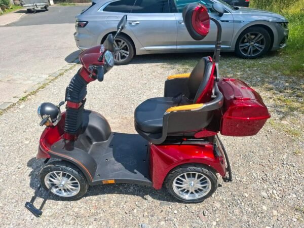 gio tron 4 wheeled mobility scooter