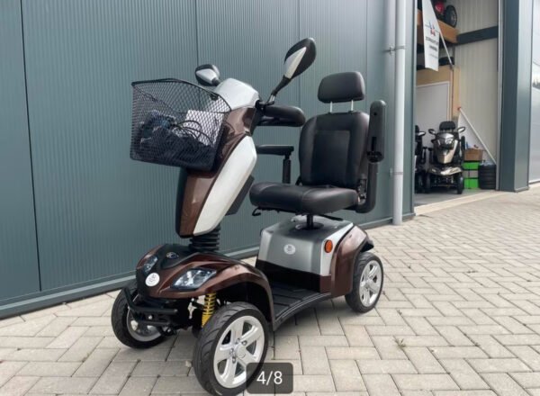the mobilityplus+ conquest boot mobility scooter