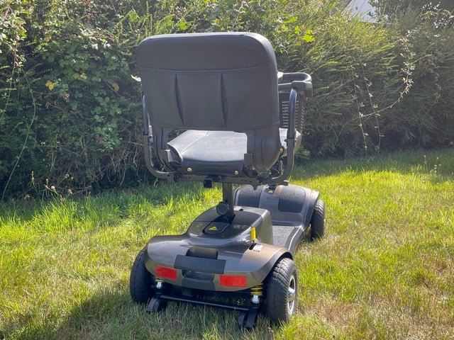 the one rehab vantage mobility scooter the one rehab vantage mobility scooter