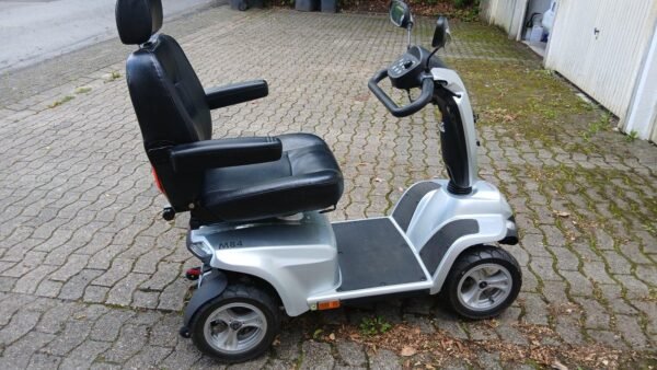 mobilis m84 pro mobility scooter