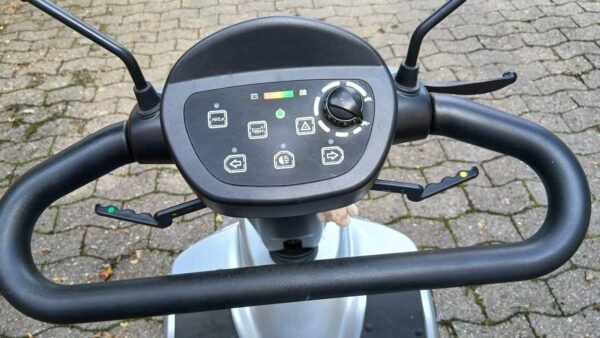 mobilis m84 pro mobility scooter