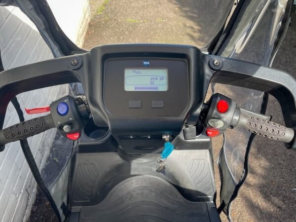 2023 TGA Breeze S4 with Canopy & Sides Electric Mobility Scooter - Image 7