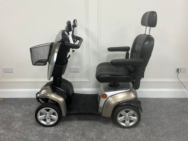 Kymco Agility Midweight Mobility Scooter - Image 4