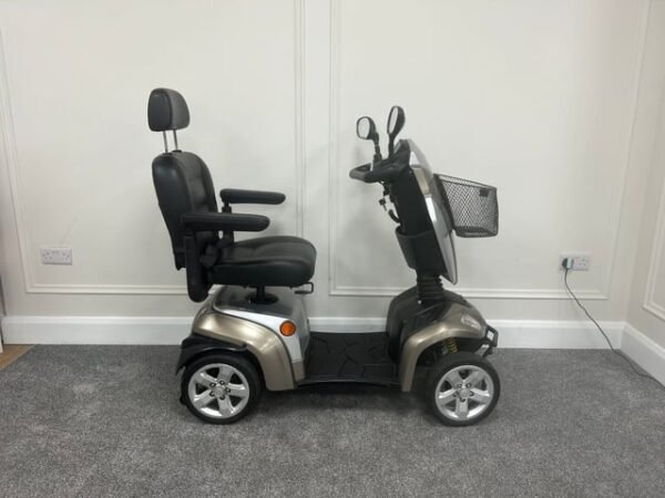 Kymco Agility Midweight Mobility Scooter - Image 3