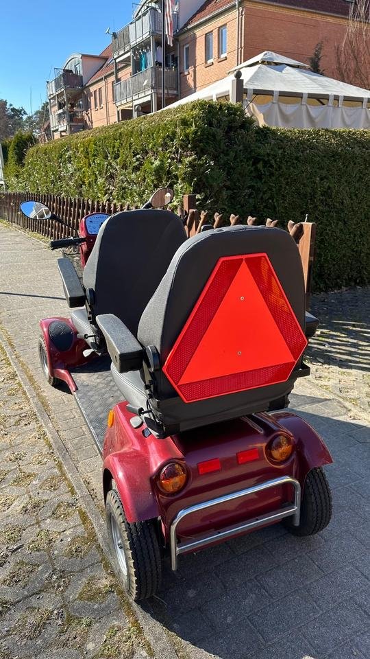 a phönix twin mobility scooter a phönix twin mobility scooter