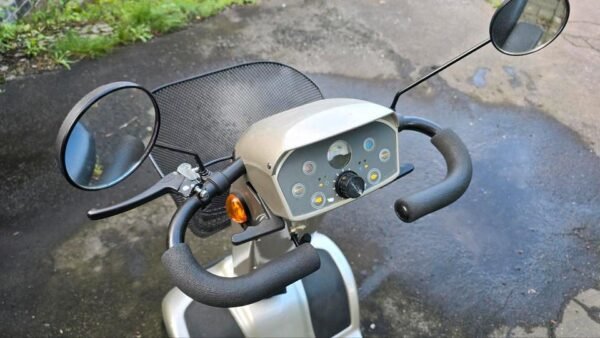 invacare leo mobility scooter